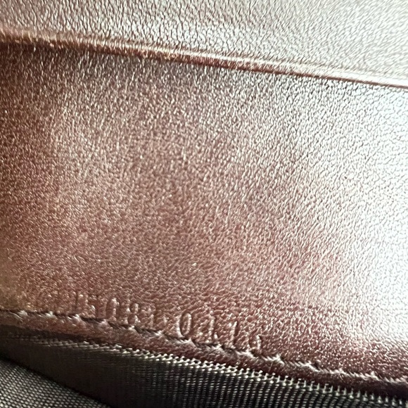 GUCCI Wallet on Chain w/box - Picture 17 of 17